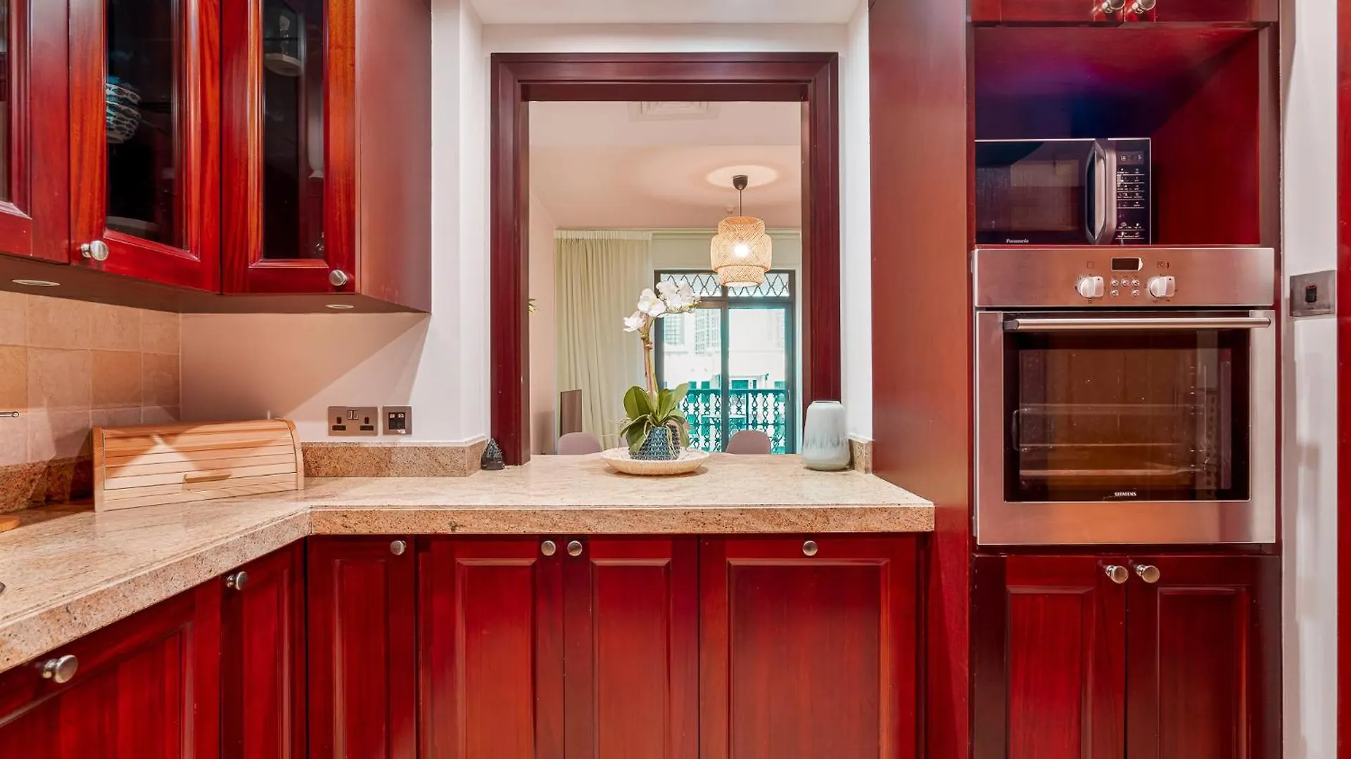 Ferienwohnung Downtown 2Br With Iconic Burj Khalifa Views Dubai